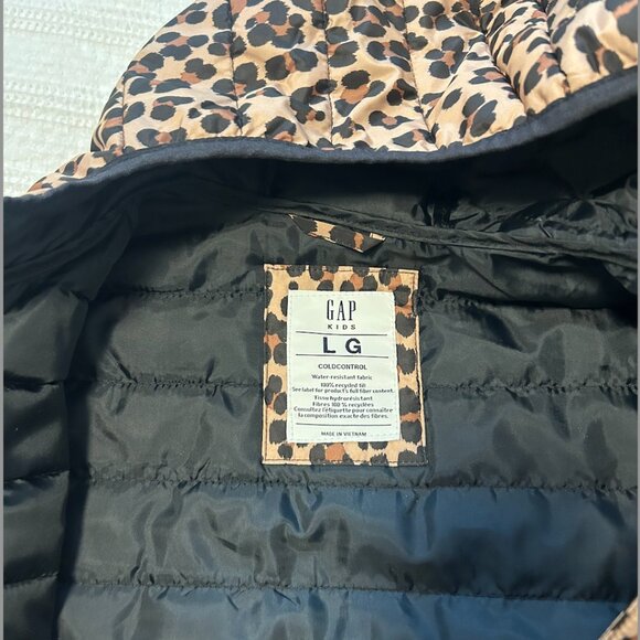 Joe Fresh leopard puffer jacket - Picture 2 of 2
